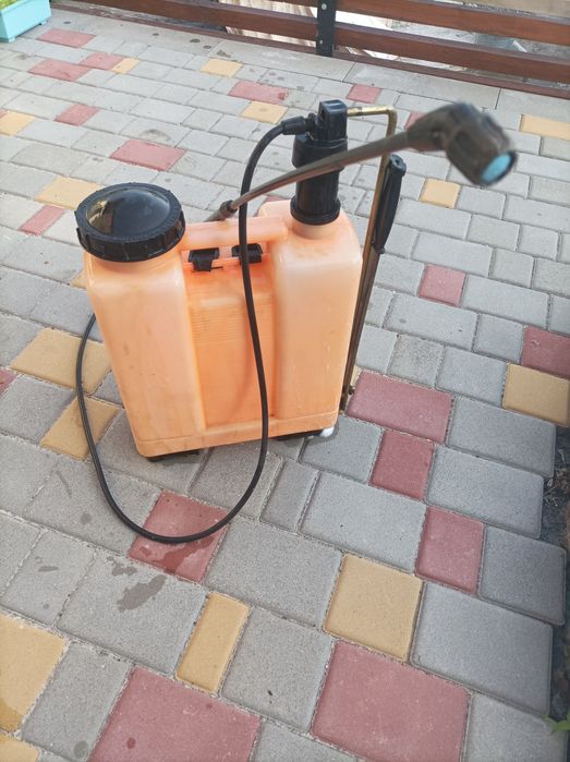 Продам оприскувач