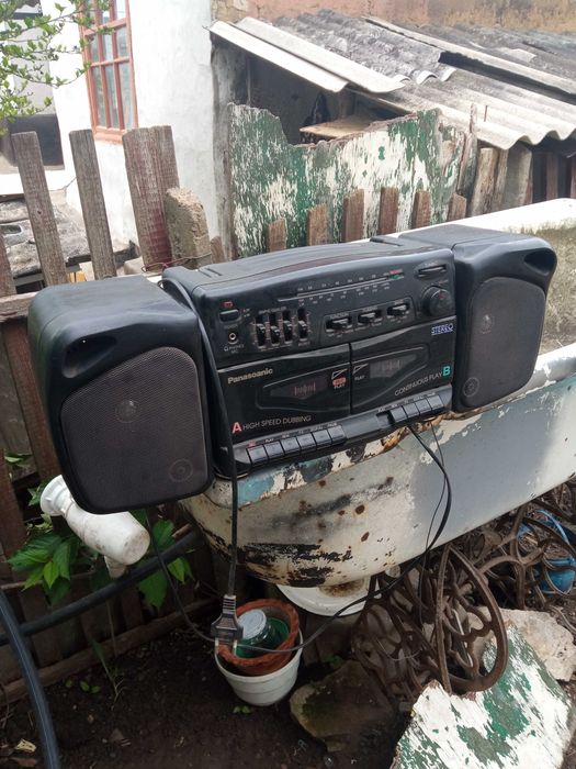 продам магнітофон panasonic