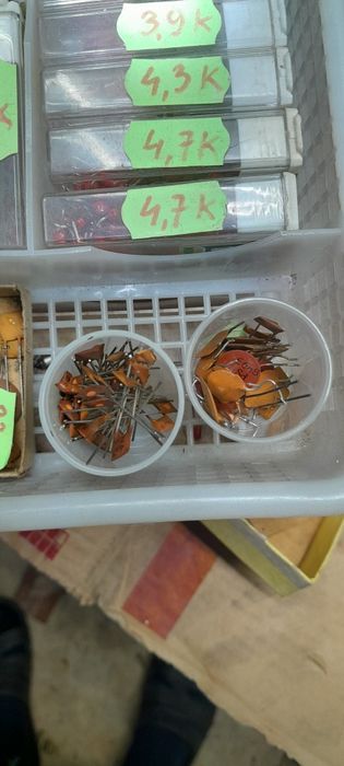 Zestaw dla elektronika oporniki