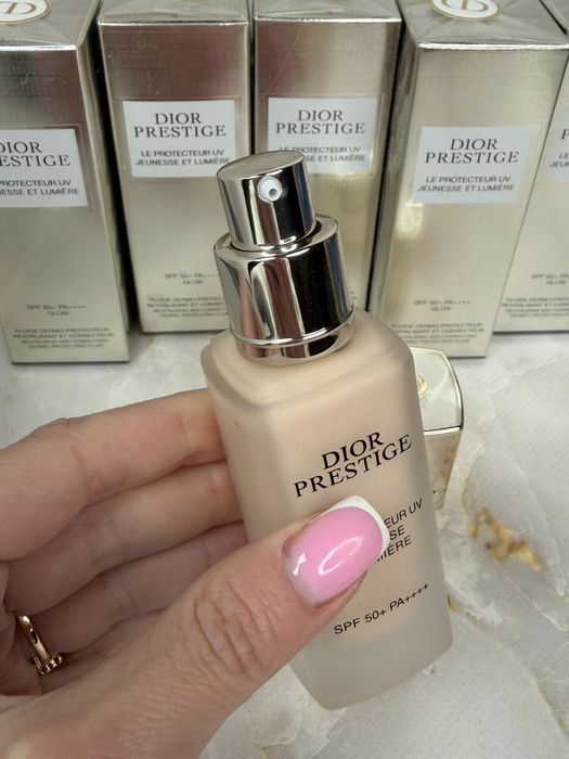 Тональний крем флюїд Dior SPF 50