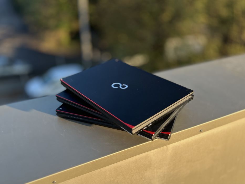 Ноутбук Fujitsu LifeBook E546/i3-6100/8GB/256GB/14.0"HD/ГАРАНТІЯ