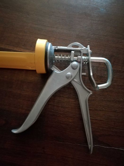 Aplicador de Silicone