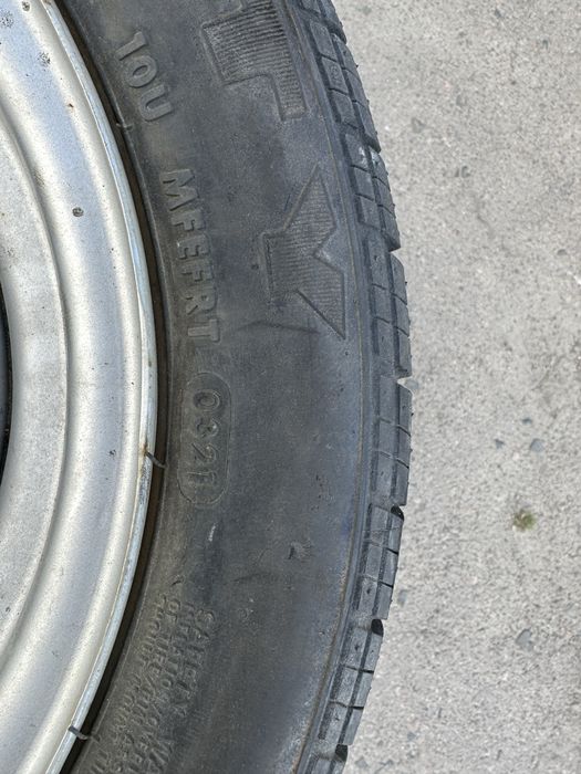 Продам  запаски. До лафети  195/50 R13 C