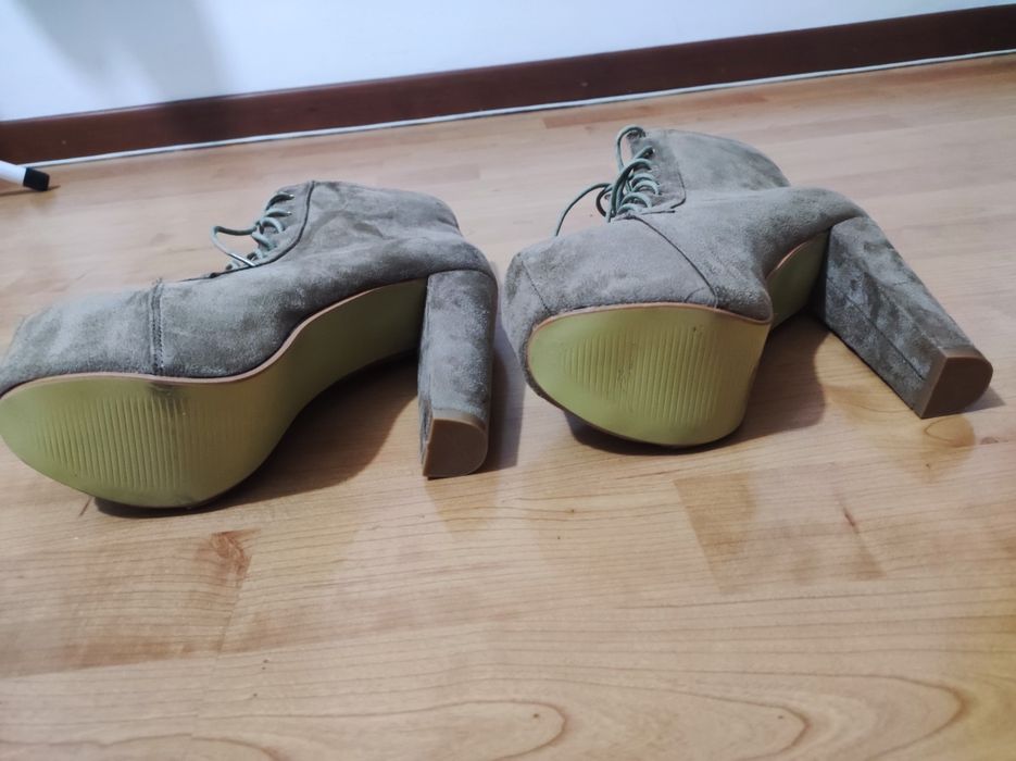 Botas cremes 39 camurça