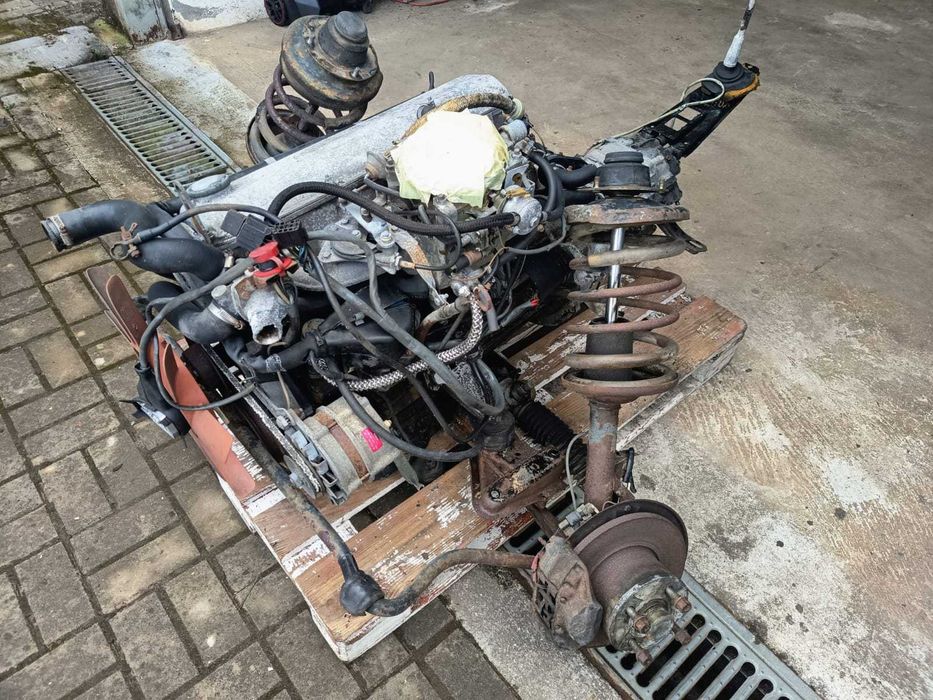 Motor BMW E21 320 6