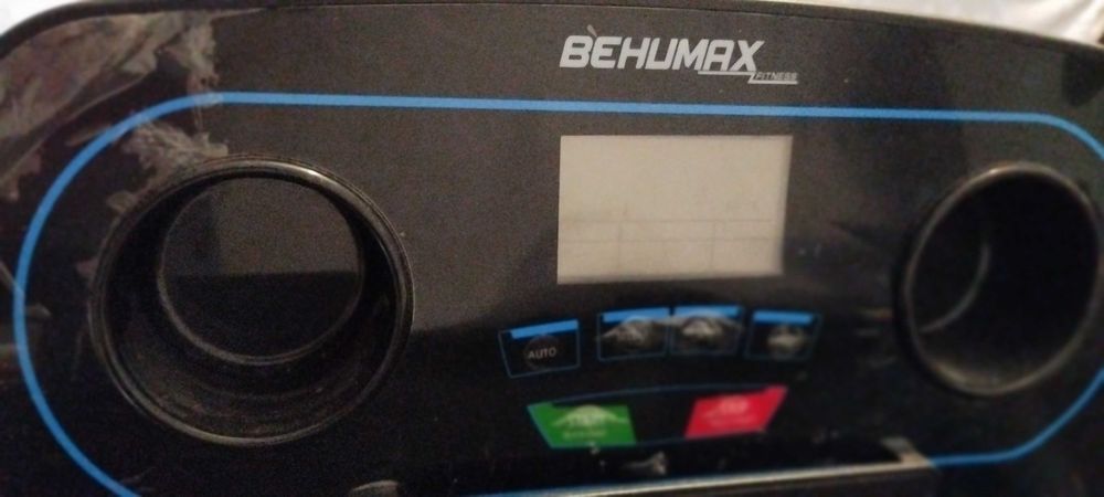 Treadmill for maintenance exercises473027599181424641