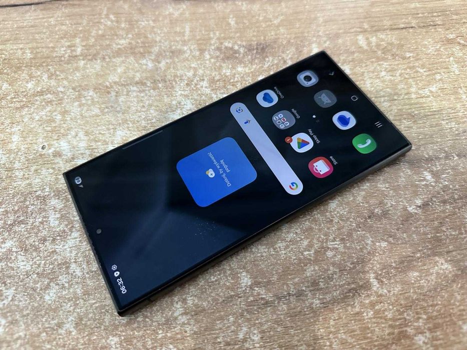 Telefon SAMSUNG S24 ULTRA Karton