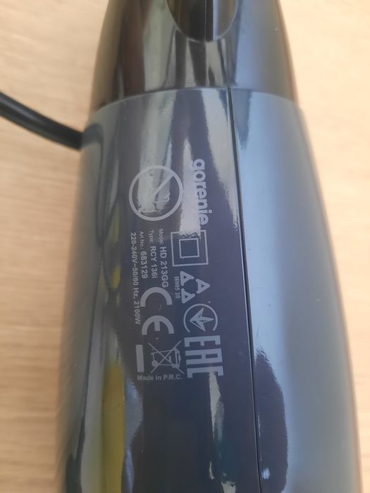 Продам фен Philips