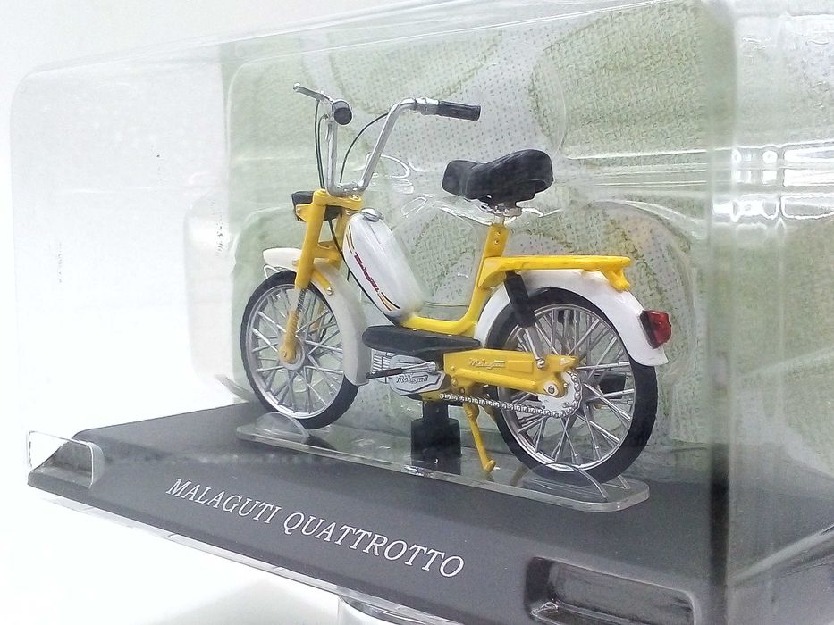 Motorower Malaguti Quattrotto - skala 1:18 - Leo Models