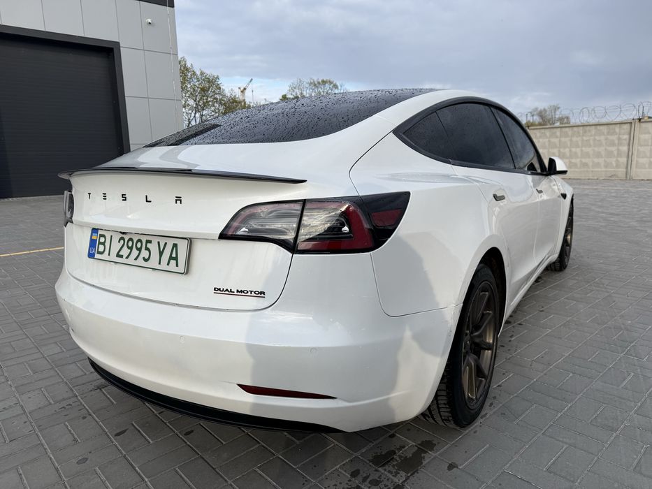 Tesla m3 2020р long range dual motor