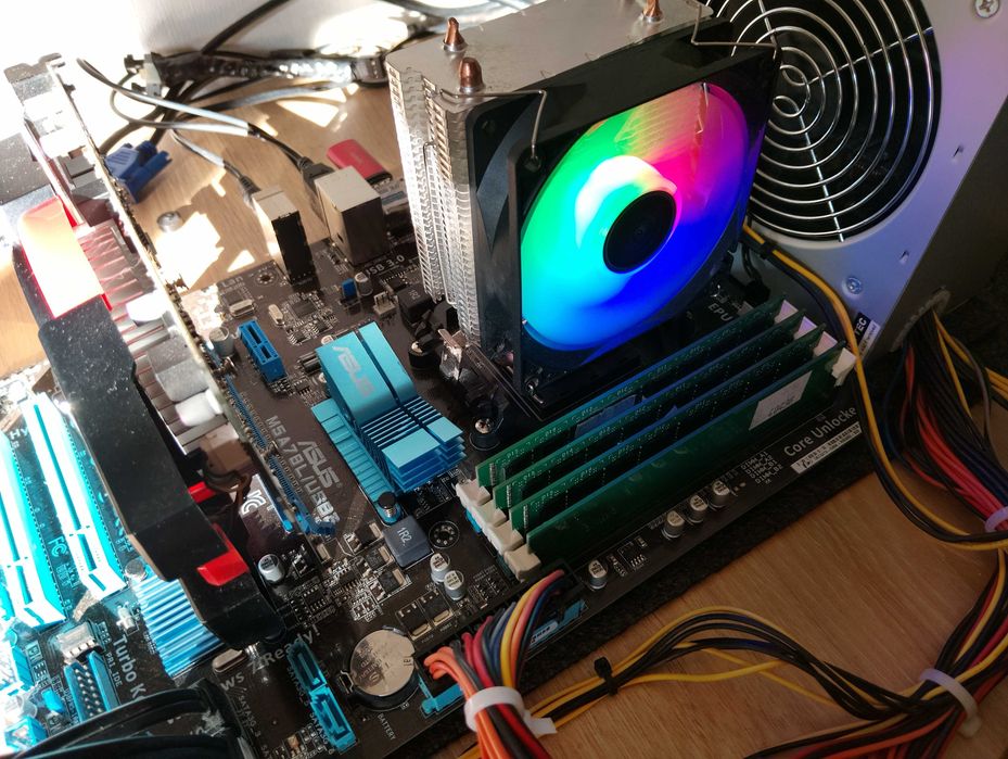 Asus M5A78L/USB3 + FX-4100(3.7GHz, AM3+) + башня