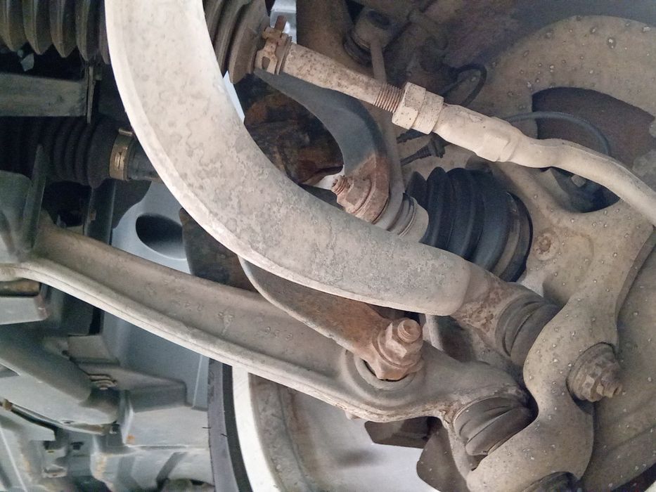 Braço de suspensão frente esquerdo BMW X6 (E71, E72)