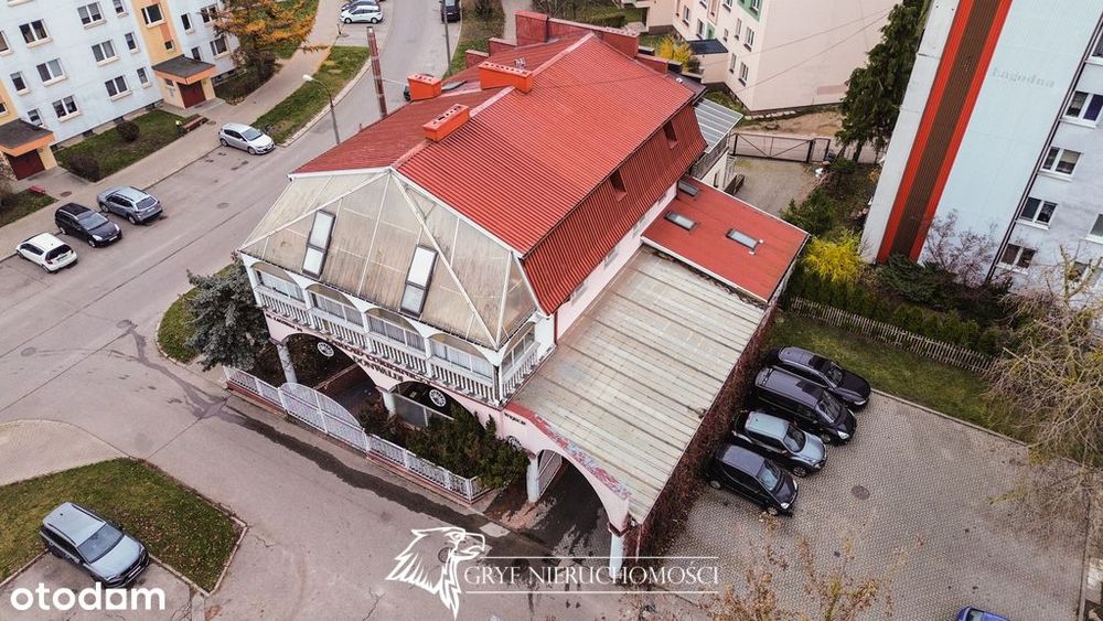 - Budynek mieszkalno-usługowy - do negocjacji