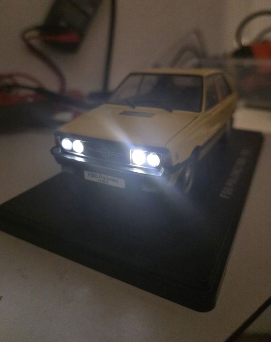 Polonez Hachette 1:24 oświetlenie!!!