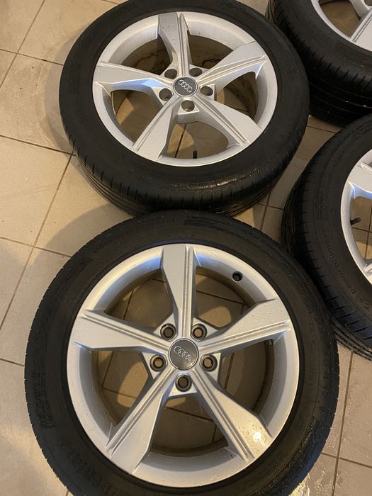 Conjunto só de jantes 17 originais para Audi ET 38