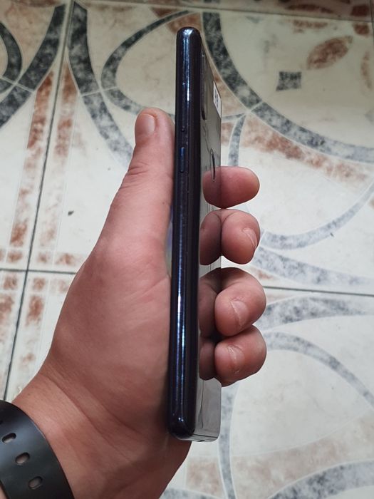 Moto motorola one action 4/128.