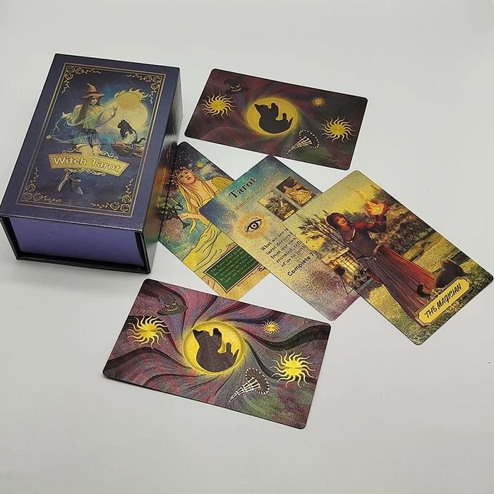 Карти таро в коробці на магніті