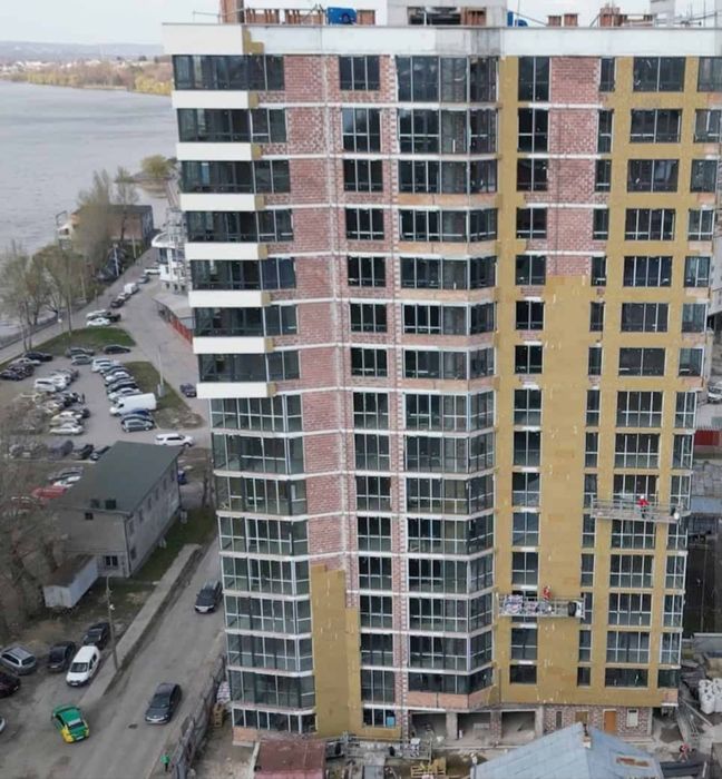 Продаж 3к квартири 98.75 кв. м на вул. Білецька