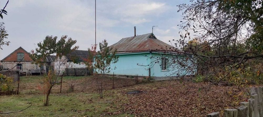 Продам будинок в селі Сухинівка Полтавської обл