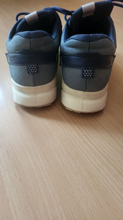 Ecco damskie buty do codziennego użytku r 41