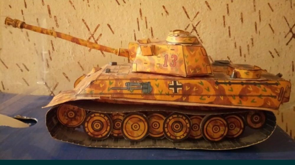 модель танка Пантера PzKpfw V бумажная