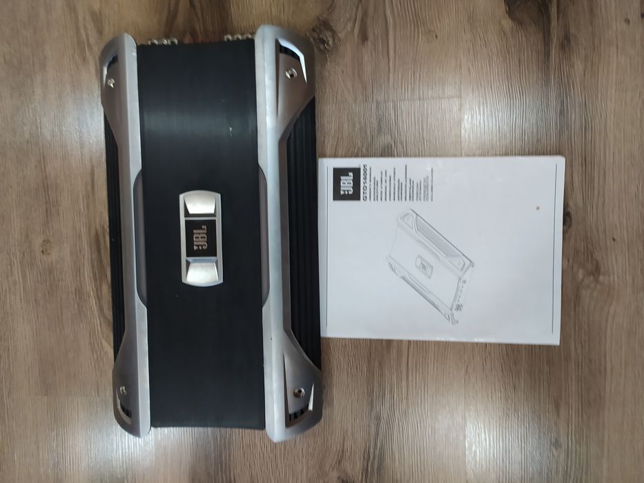JBL GTO 14001- сабвуферный усилитель класса D.