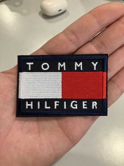 Patch Tommy Hilfiguer iron on