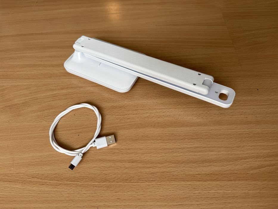 LED lampka biurkowa
