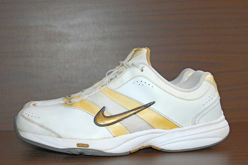 Кроссовки NIKE р.42-43 original VIETNAM