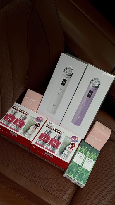 Medicube Age-R Booster Pro 6 в 1 + крем + подарунки