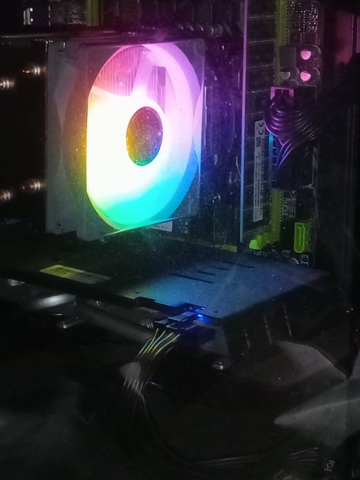 Vendo computador está novo mesmo