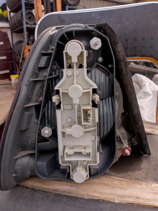 Lampa tył BMW E46 compact wkład lewa prawa Lampy tył BMW E46