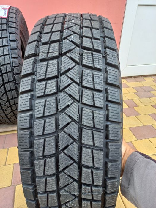 Нова 215/65/16 зима. Резина 26 року. Шини Firemax.  Продаж 2 або 4 шт.