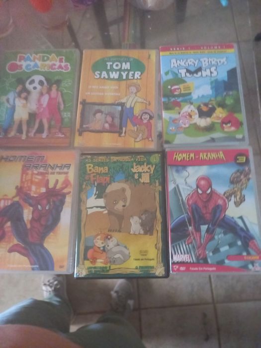 Dvd de varios desenhos
