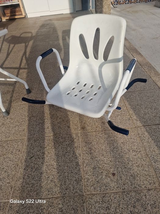 Banco para banheira e cadeira
