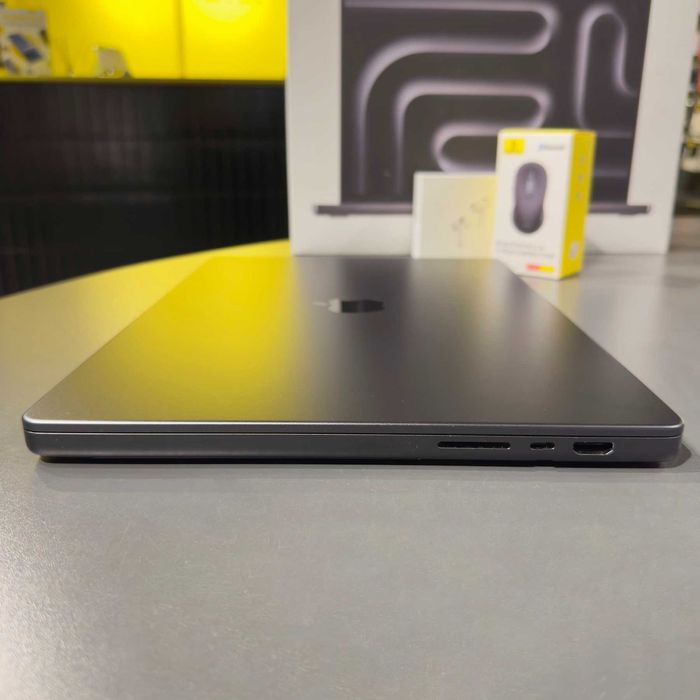 MacBook Pro 16" 2024 M4 Pro 24Gb RAM 512Gb SSD В НАЯВНОСТІ!