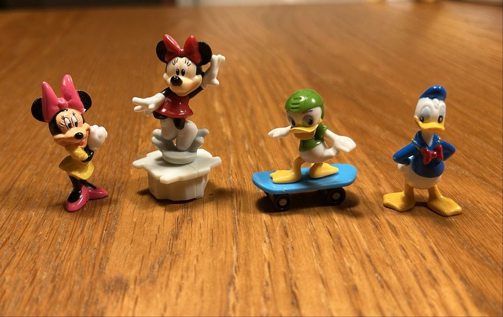 Kinder surpresa vários