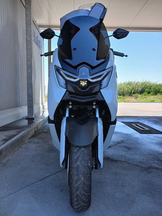 N-max 125cc techmax