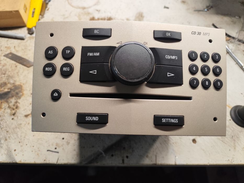 Radio cd opel astra h 2008