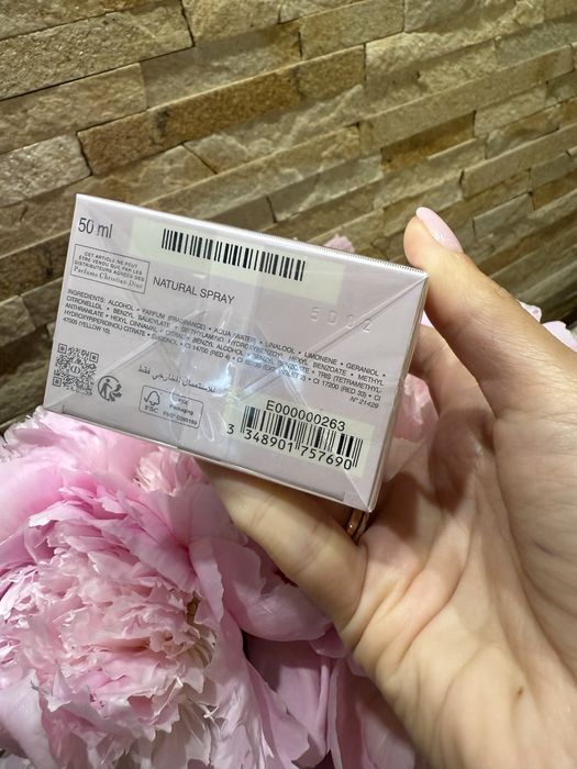 Dior Miss Dior Essence  Парфумована вода 50 ml оригінал
