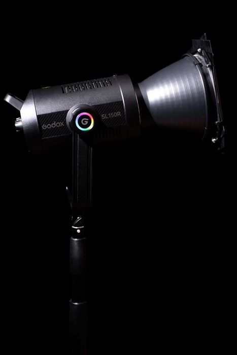 Студійне світло Godox SL150R RGB