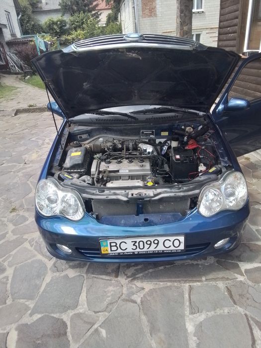 Авто у хорошому стані .