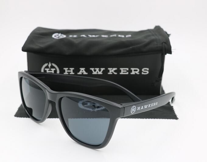 Óculos de Sol "Hawkers" Novos