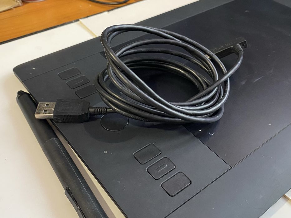 Графічний планшет Wacom Intuos Pro S (PTH451RUPL)