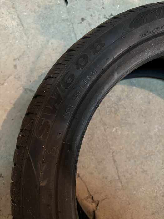 Opong zimowe 17 225/45