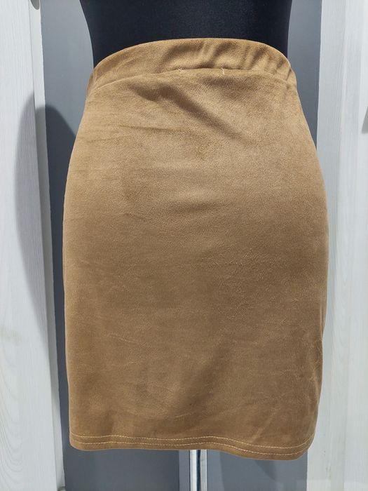 Spódniczka Boohoo r. 38