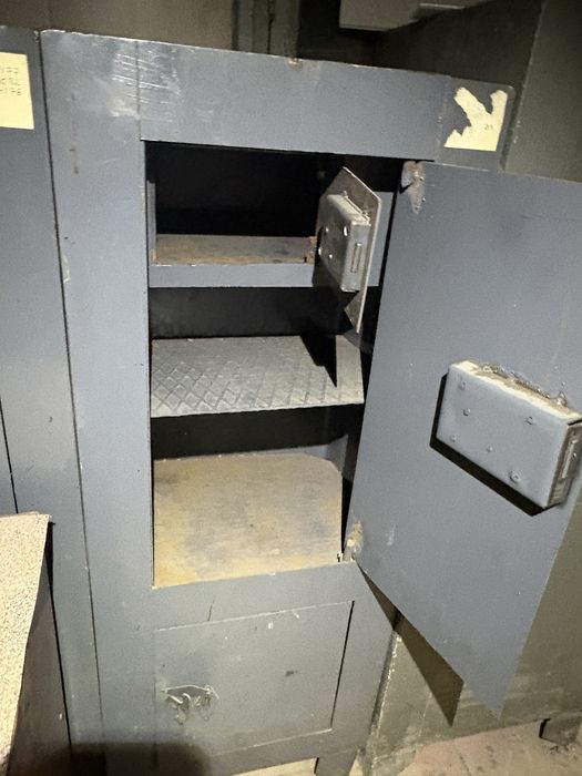 Сейф, ящик металевий 5шт