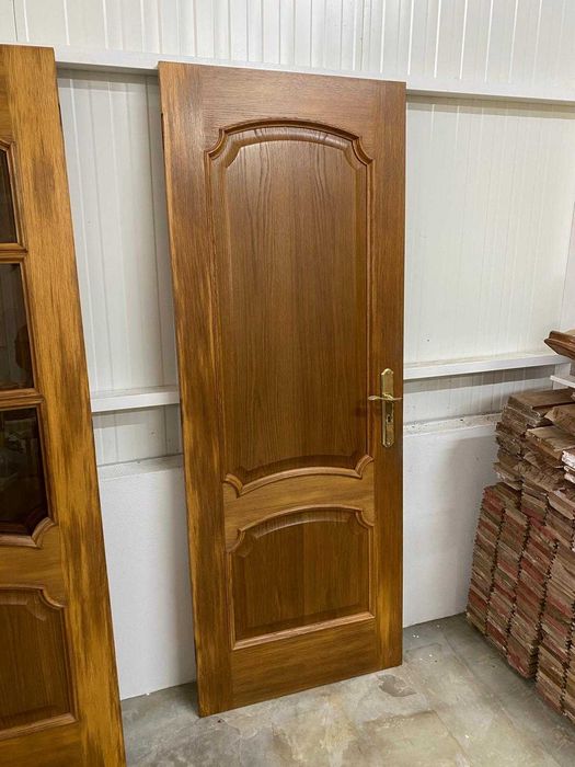Portas de Carvalho (200x75) + Aduelas + Ferragens