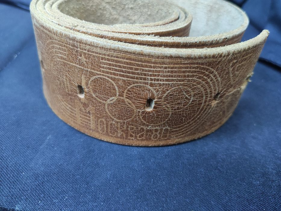 Продам сувенирный ремень на пояс