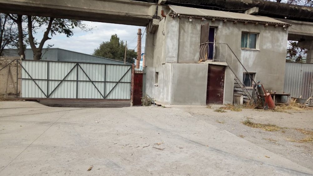 Продам базу в м. Миколаєв ,вул.Новозаводська